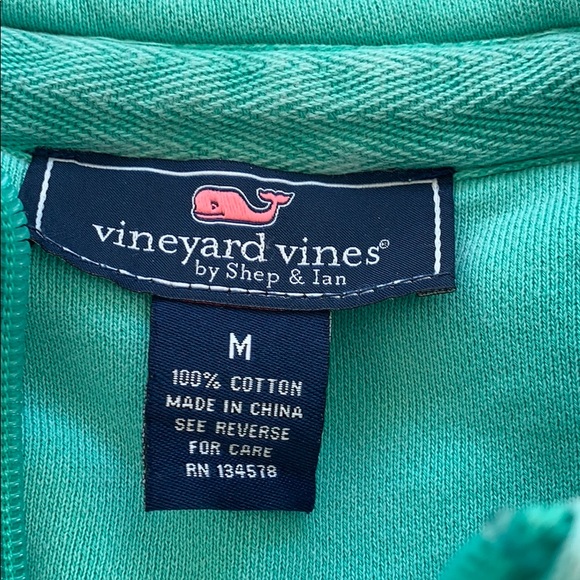 Vineyard Vines pullover - Picture 3 of 4